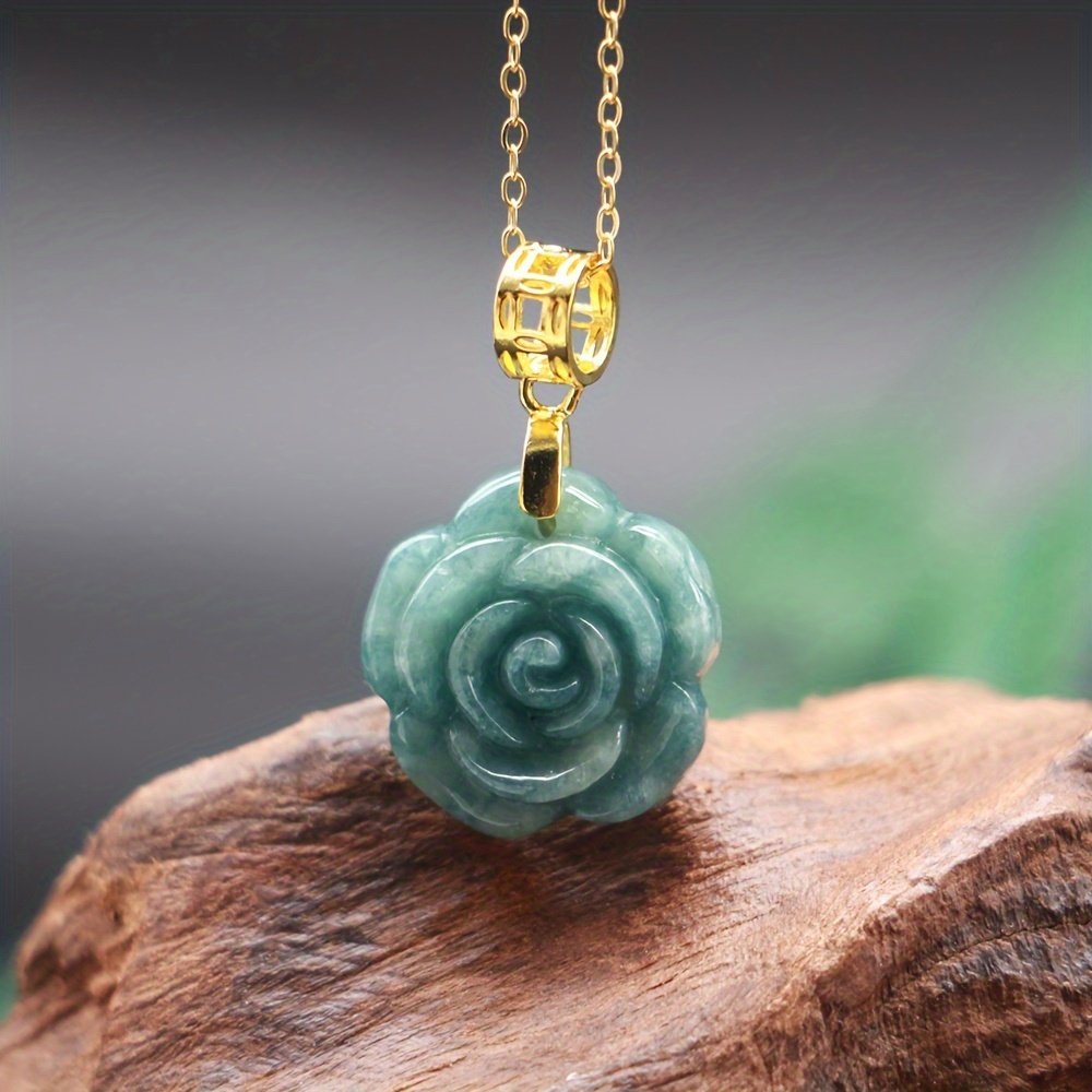 green-2.jpg Gold Necklace - Image 1